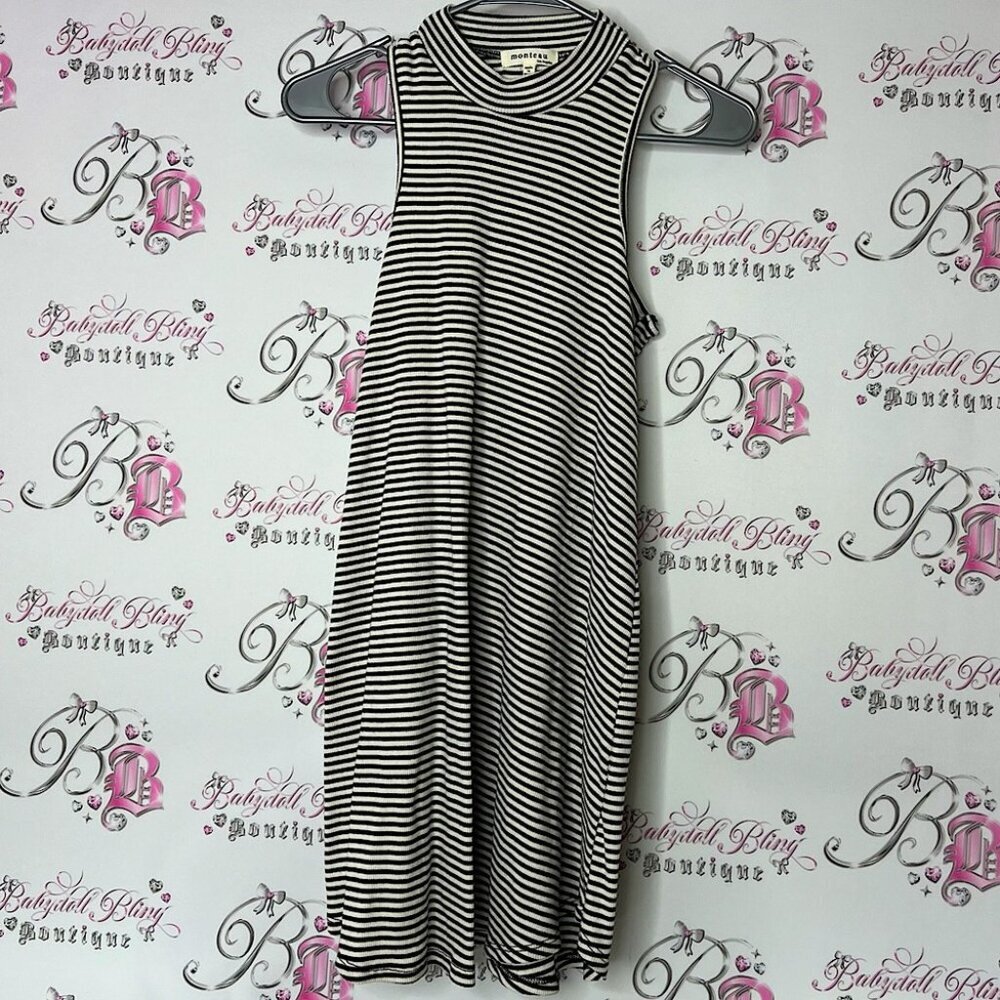 Monteau dress mock neck high neck Black and White Striped Top